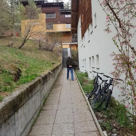 Lägenhet Chaleureux Au Centre *
